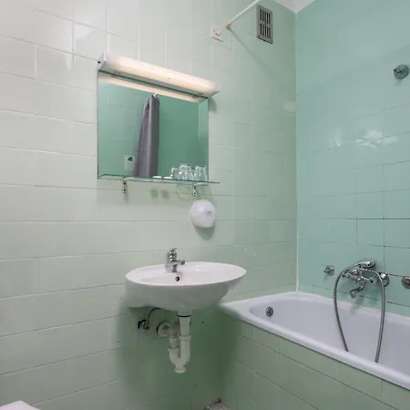 Locanda Boarding House Uvala Scott 3*